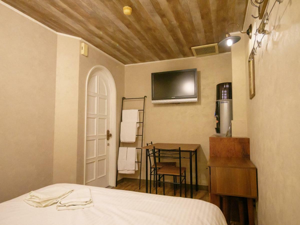 Loft Hotel Tokyo #Meguro Экстерьер фото
